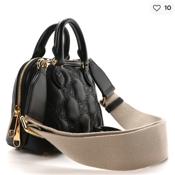 Calfskin GG Matelasse Mini Gucci Purse - Picture 3 of 3